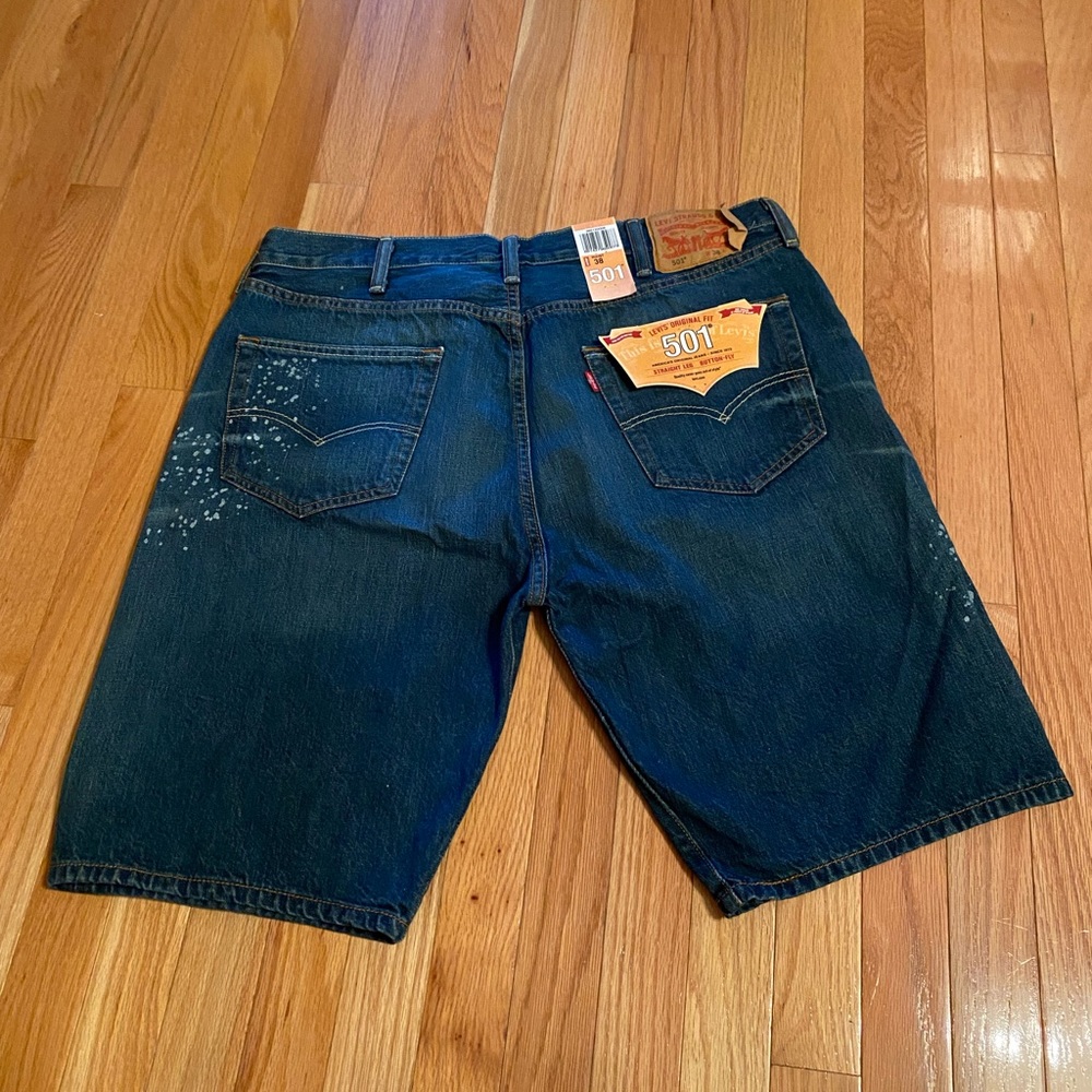 Brand new with tags! LEVIS shorts